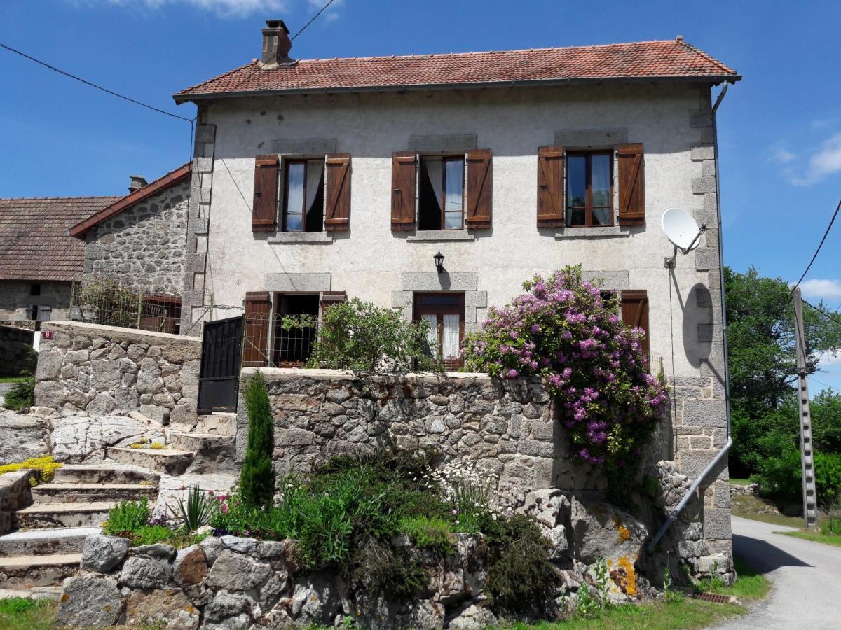 La Maison Du Mas Rando Saint-Georges-Nigremont Dış mekan fotoğraf